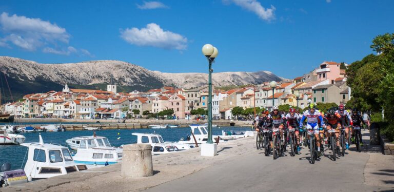Biciklisti u Baški